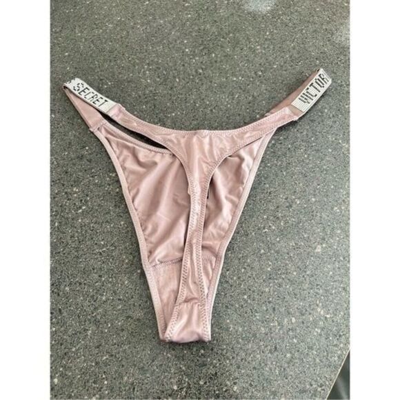 VICTORIA’S SECRET Shine Strap Panty size XL - Picture 8 of 8